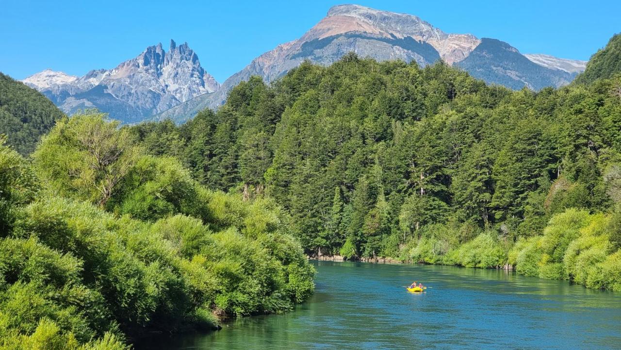 Peuma Lodge Patagonia Futaleufú エクステリア 写真