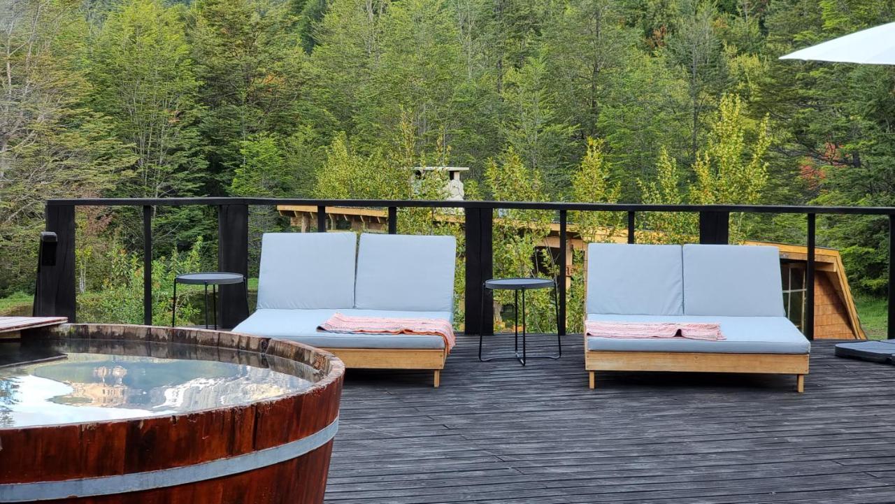 Peuma Lodge Patagonia Futaleufú エクステリア 写真