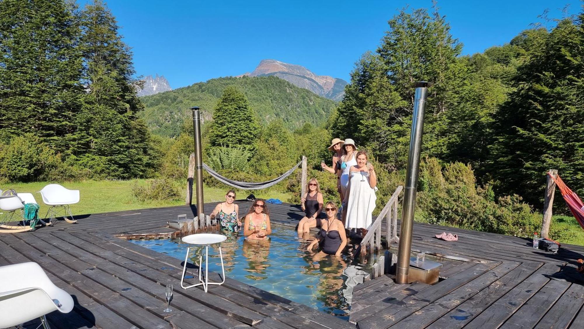 Peuma Lodge Patagonia Futaleufú エクステリア 写真