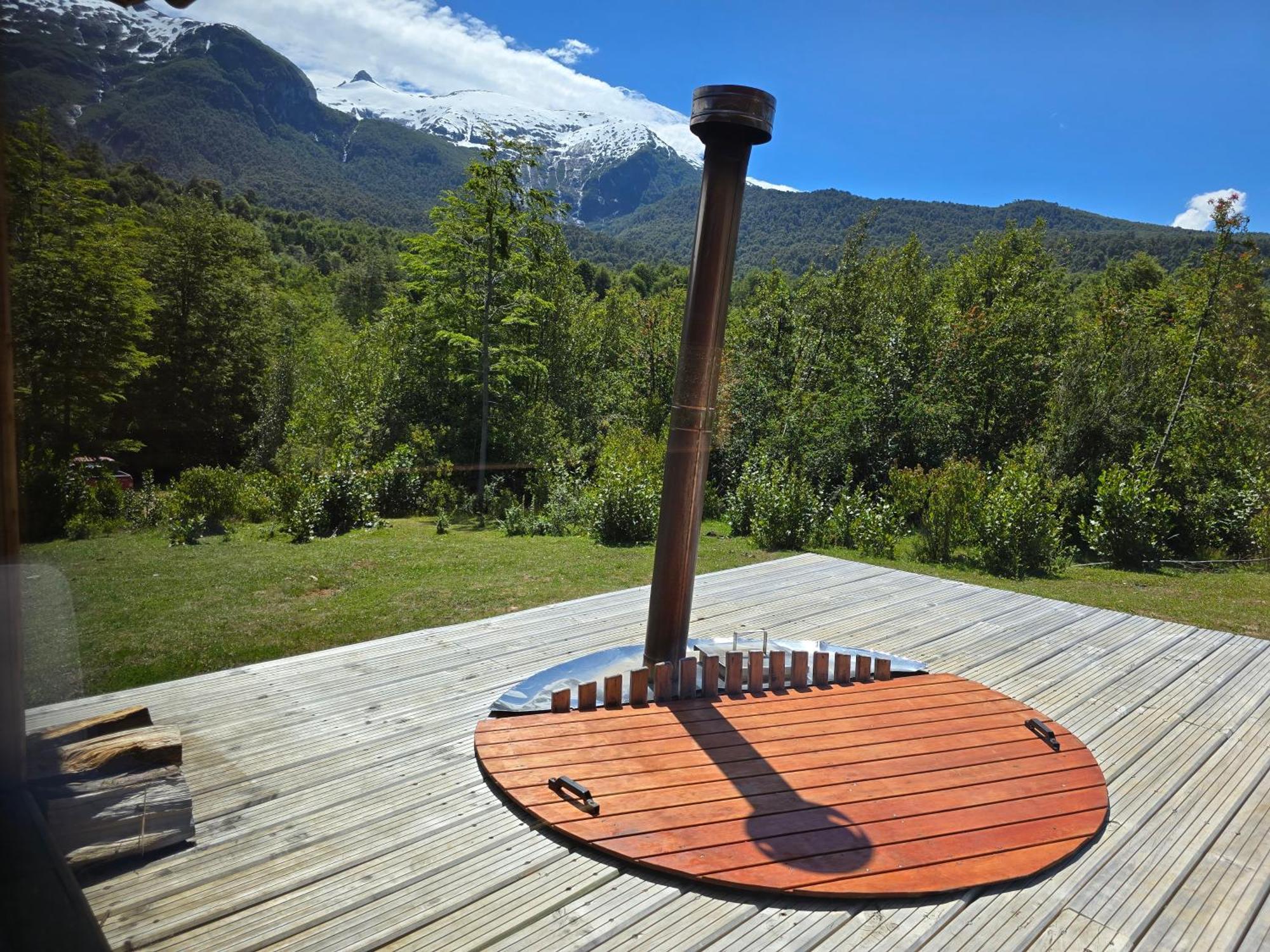 Peuma Lodge Patagonia Futaleufú エクステリア 写真