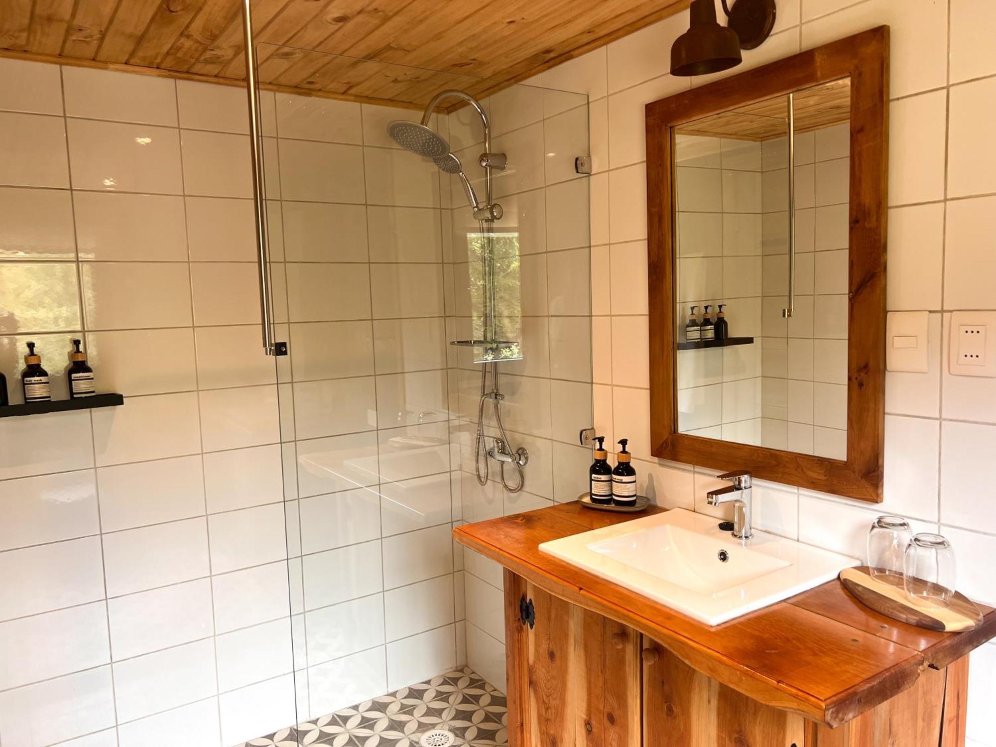 Peuma Lodge Patagonia Futaleufú エクステリア 写真